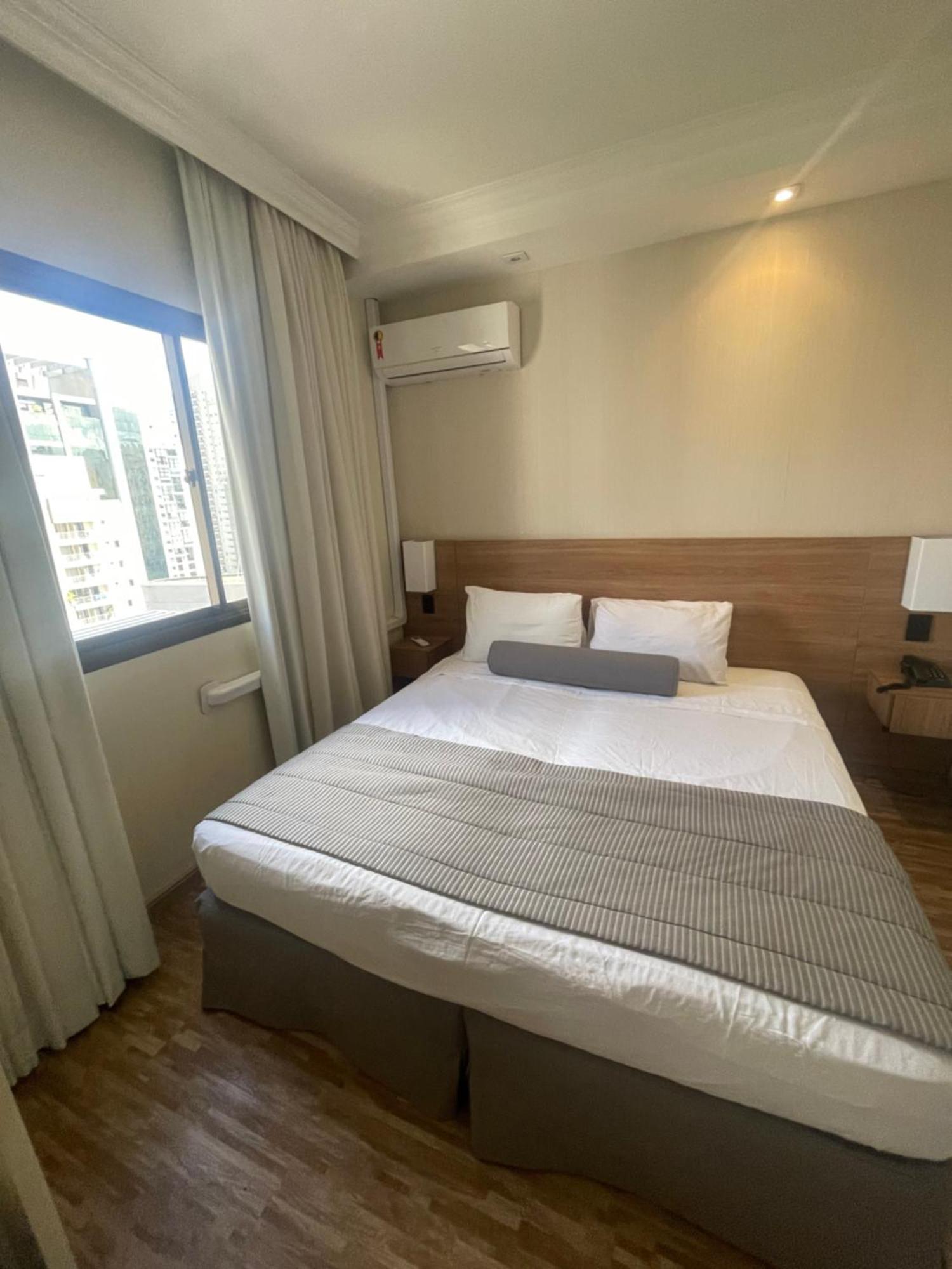 Flat Vila Olimpia Apartamento São Paulo